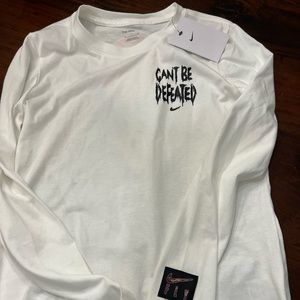 Nike “Can’t be defeated” long sleeved tshirt